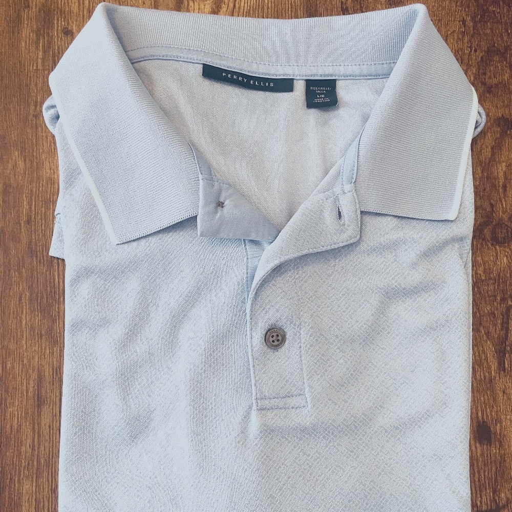 Men's short sleeve 3 button polo light blue